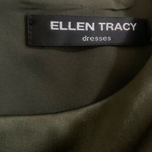 Green Ellen Tracy dress. Size 6/8. Floral appliqué on front.